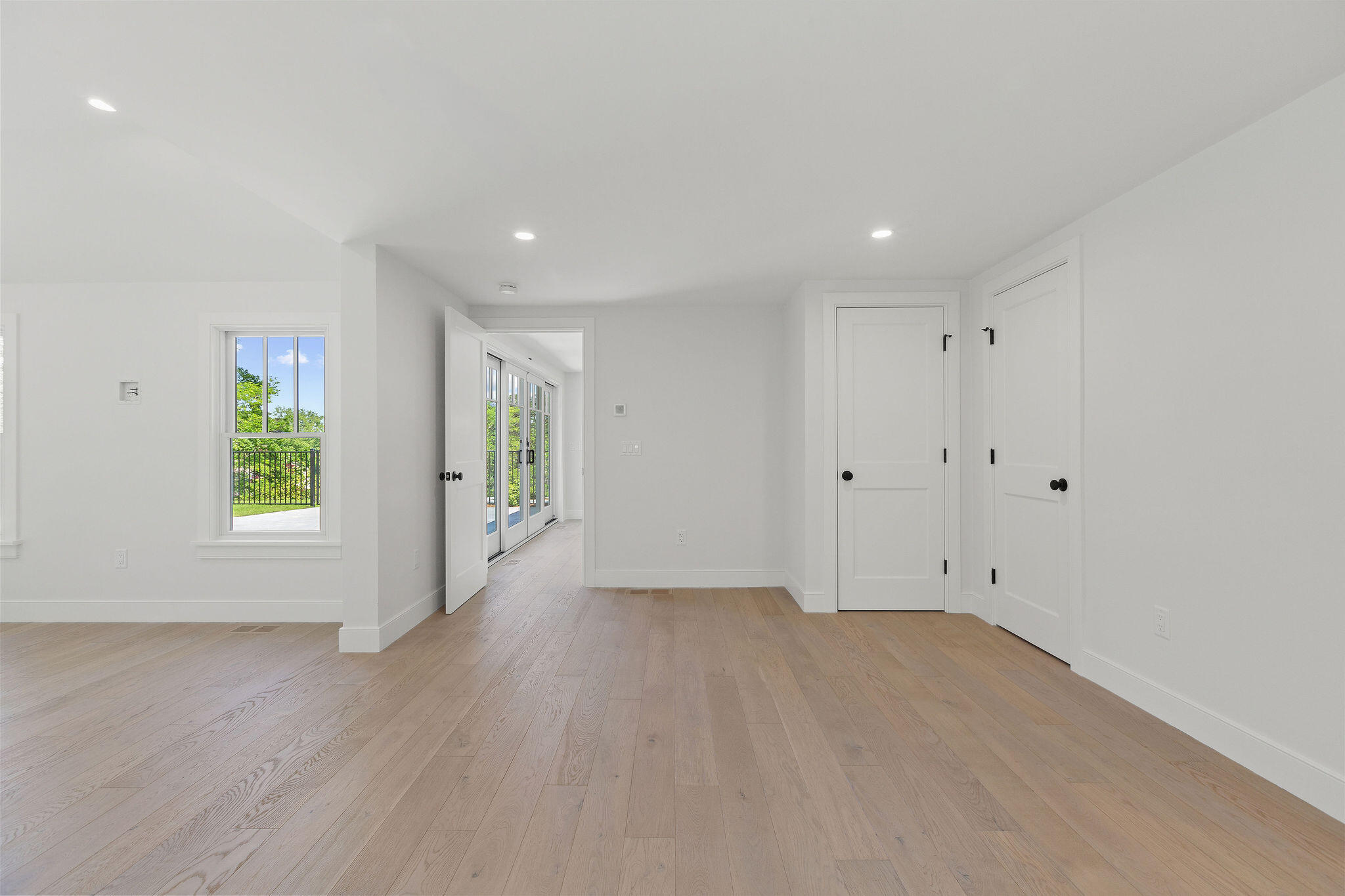 136 Monument Road Orleans, MA 02653 - Photo 59 of 97 136MonumentRd-55