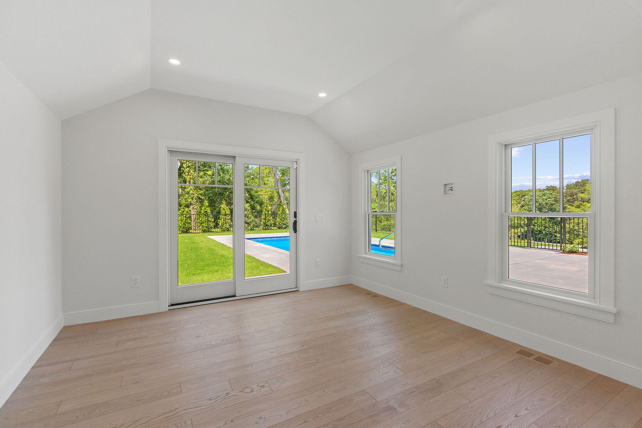 136 Monument Road Orleans, MA 02653 - Photo 60 of 97 136MonumentRd-56