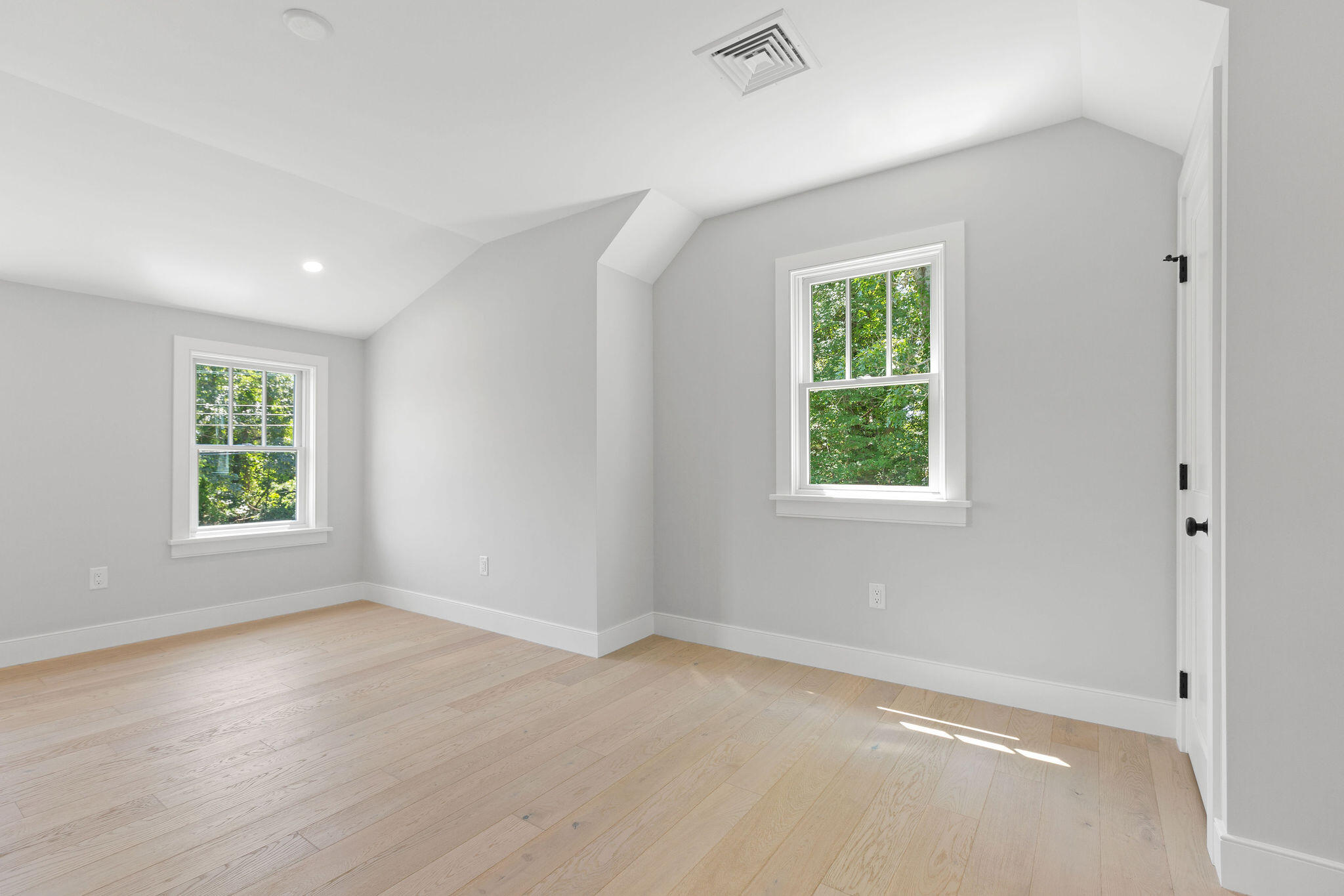136 Monument Road Orleans, MA 02653 - Photo 70 of 97 136MonumentRd-65