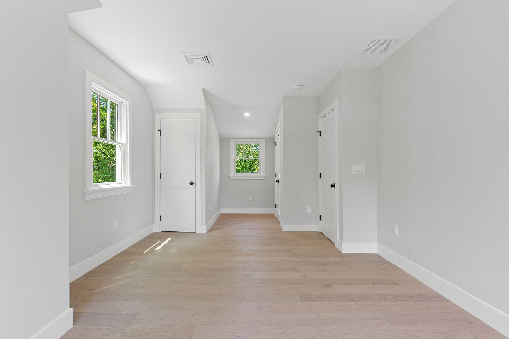 136 Monument Road Orleans, MA 02653 - Photo 73 of 97 136MonumentRd-68