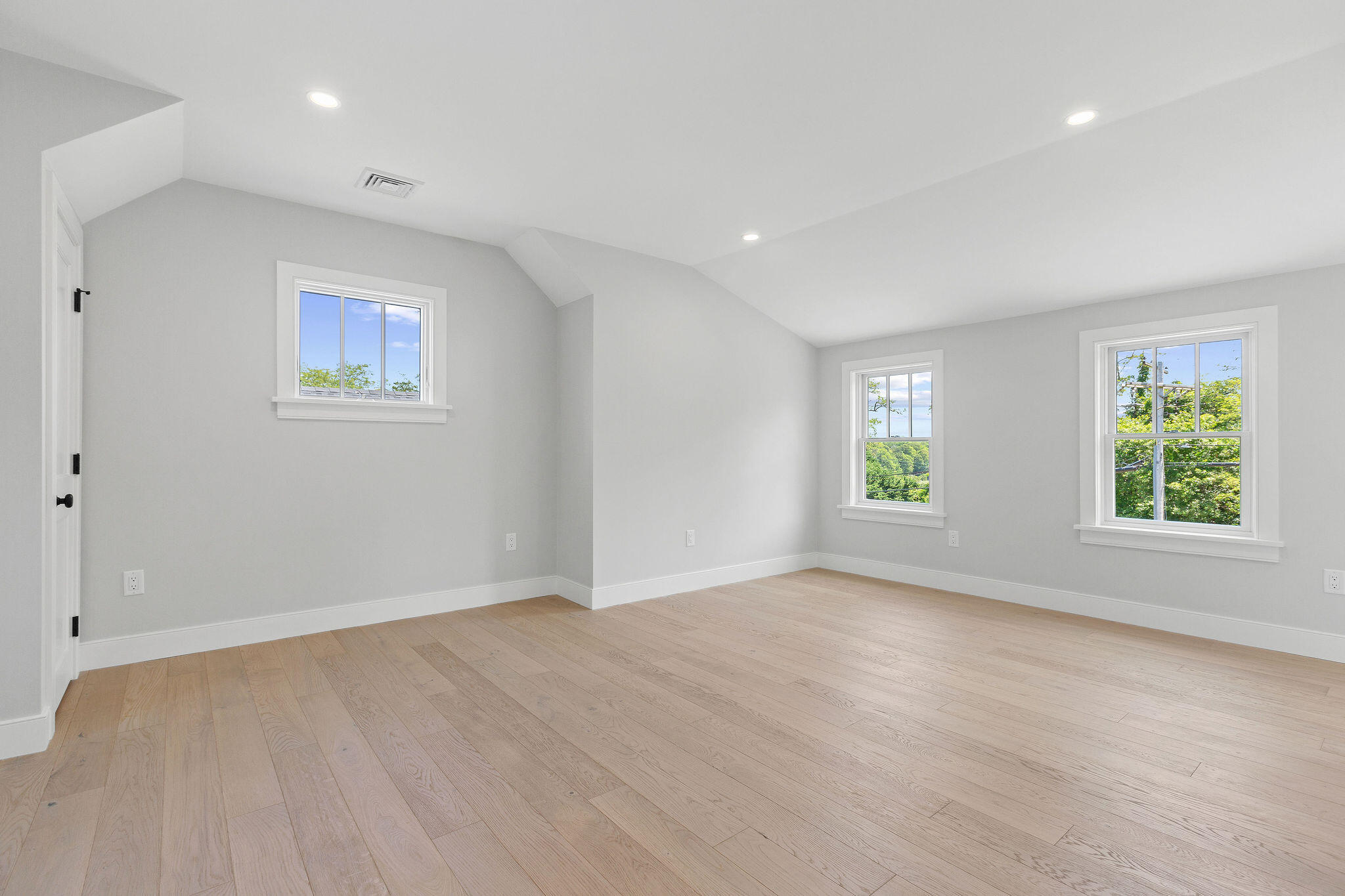 136 Monument Road Orleans, MA 02653 - Photo 79 of 97 136MonumentRd-74