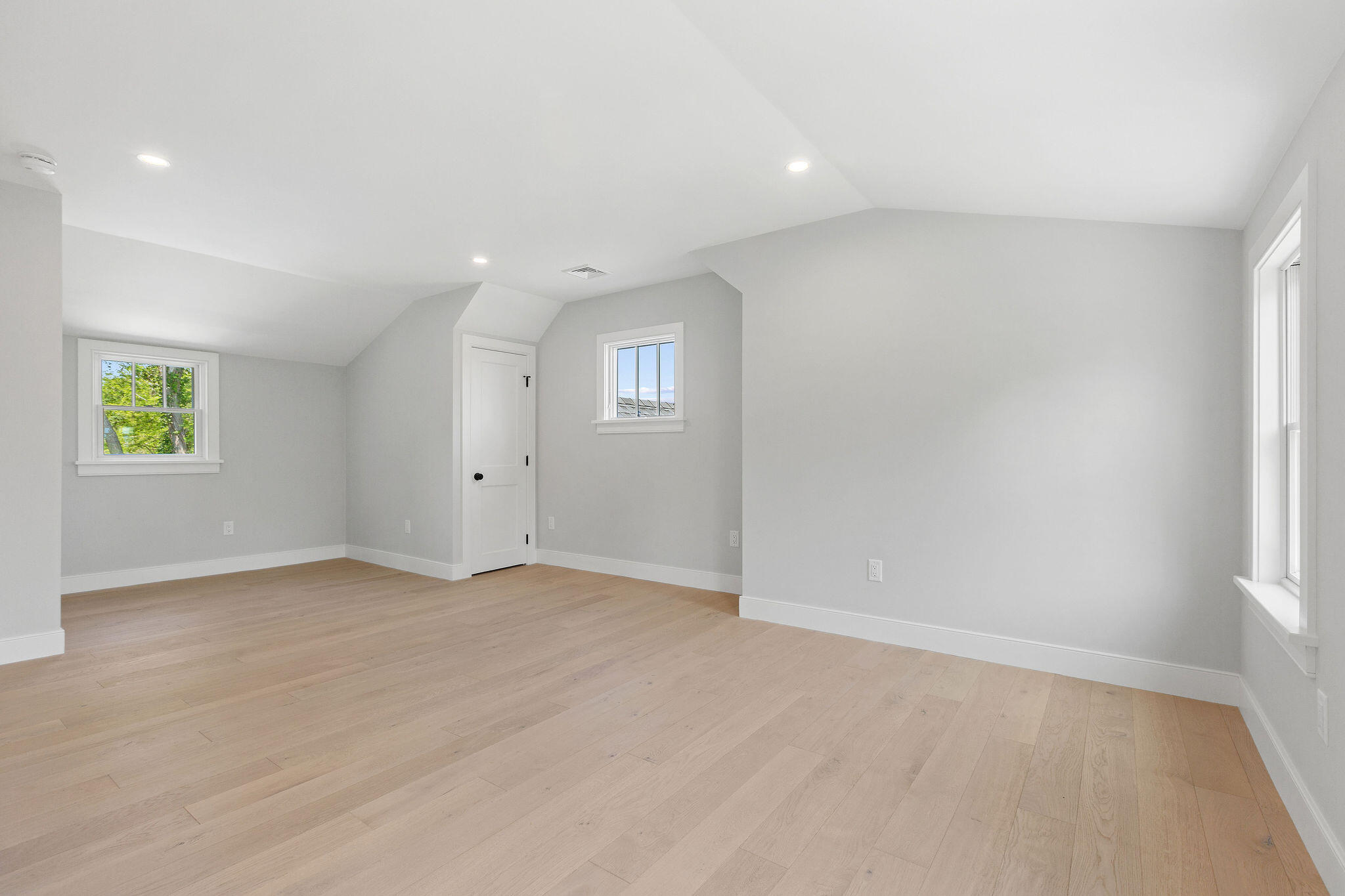 136 Monument Road Orleans, MA 02653 - Photo 83 of 97 136MonumentRd-78