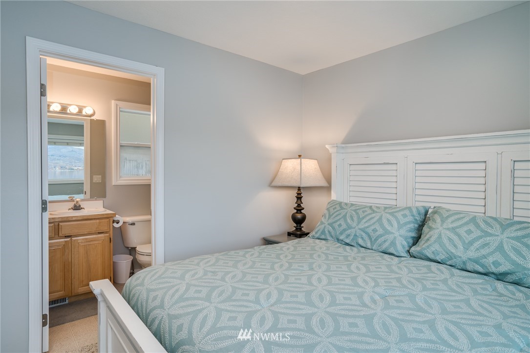 2720 South Lakeshore Road Chelan, WA 98816 - Photo 12 of 25 Gallery Image 12