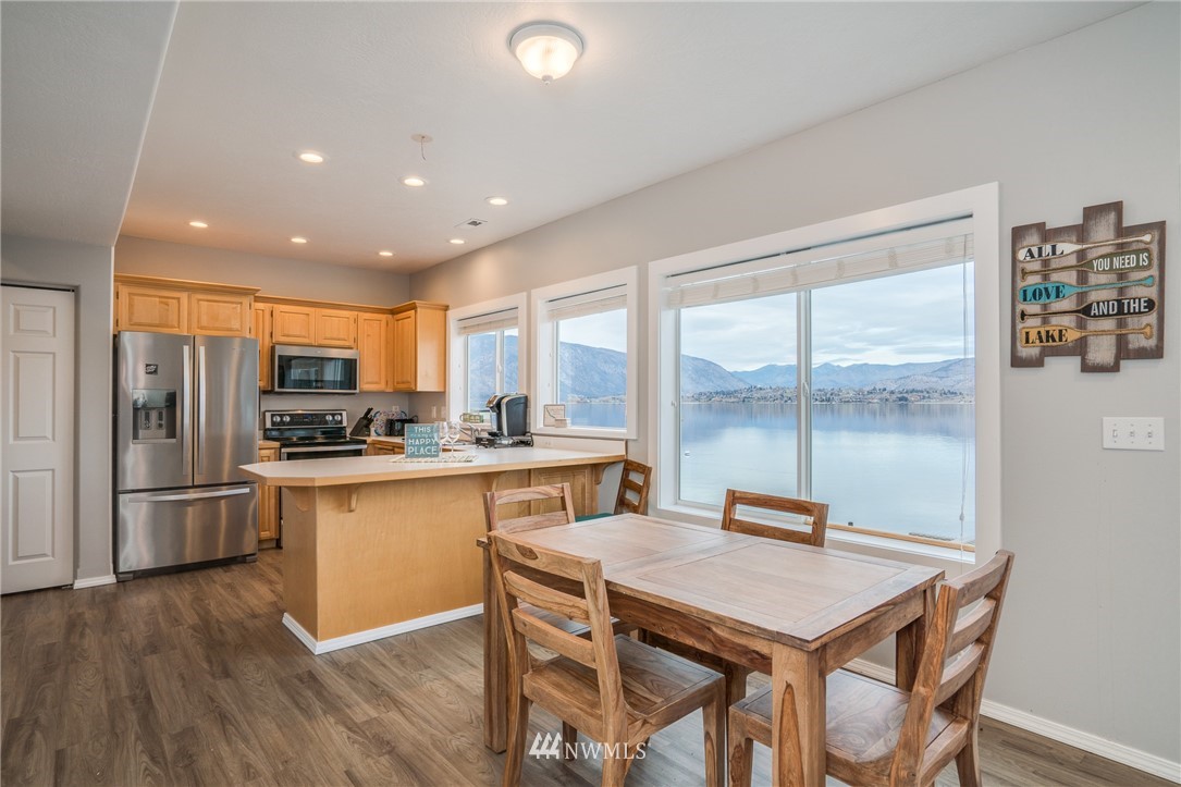 2720 South Lakeshore Road Chelan, WA 98816 - Photo 10 of 25 Gallery Image 10