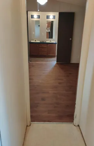 $1,075 | 4021 Birch, Wallis, TX 77485