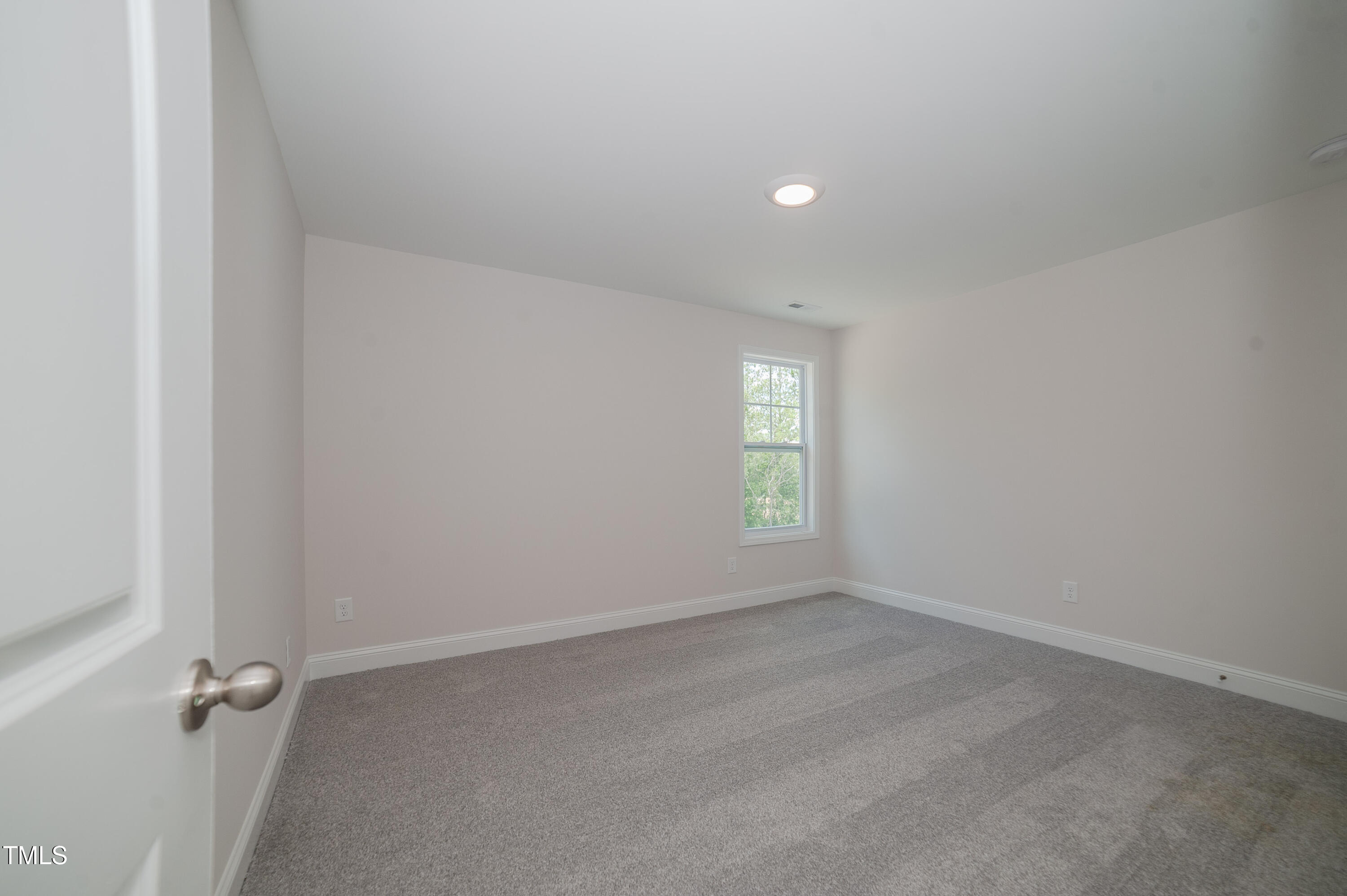 3866 Blackhills Road Fayetteville, NC 28311 - Photo 25 of 34 3966 Black Hills Road-33