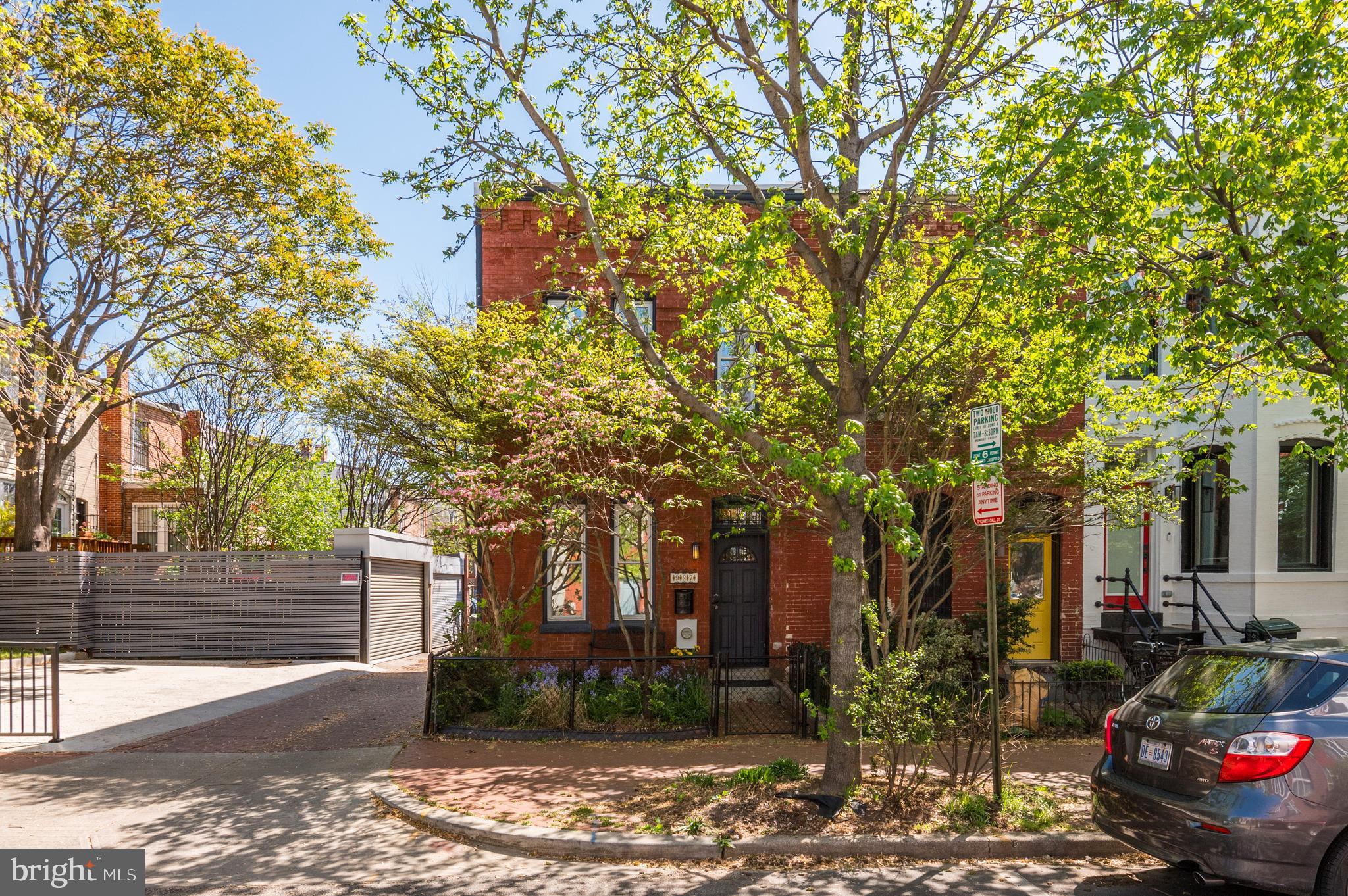 927 4th Street Northeast Washington, DC 20002 - Photo 1 of 18 Welcome to 927 4th Street NE!