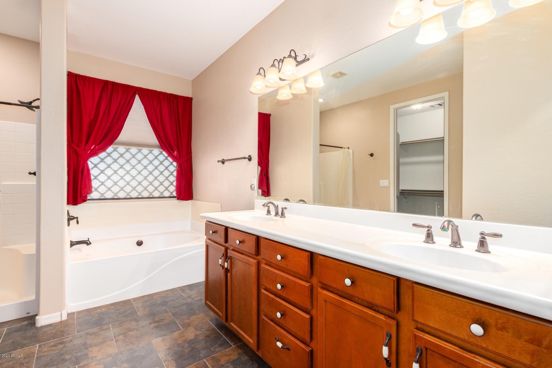 20655 West Telegram Path Road Buckeye, AZ 85326 - Photo 32 of 64 master bath