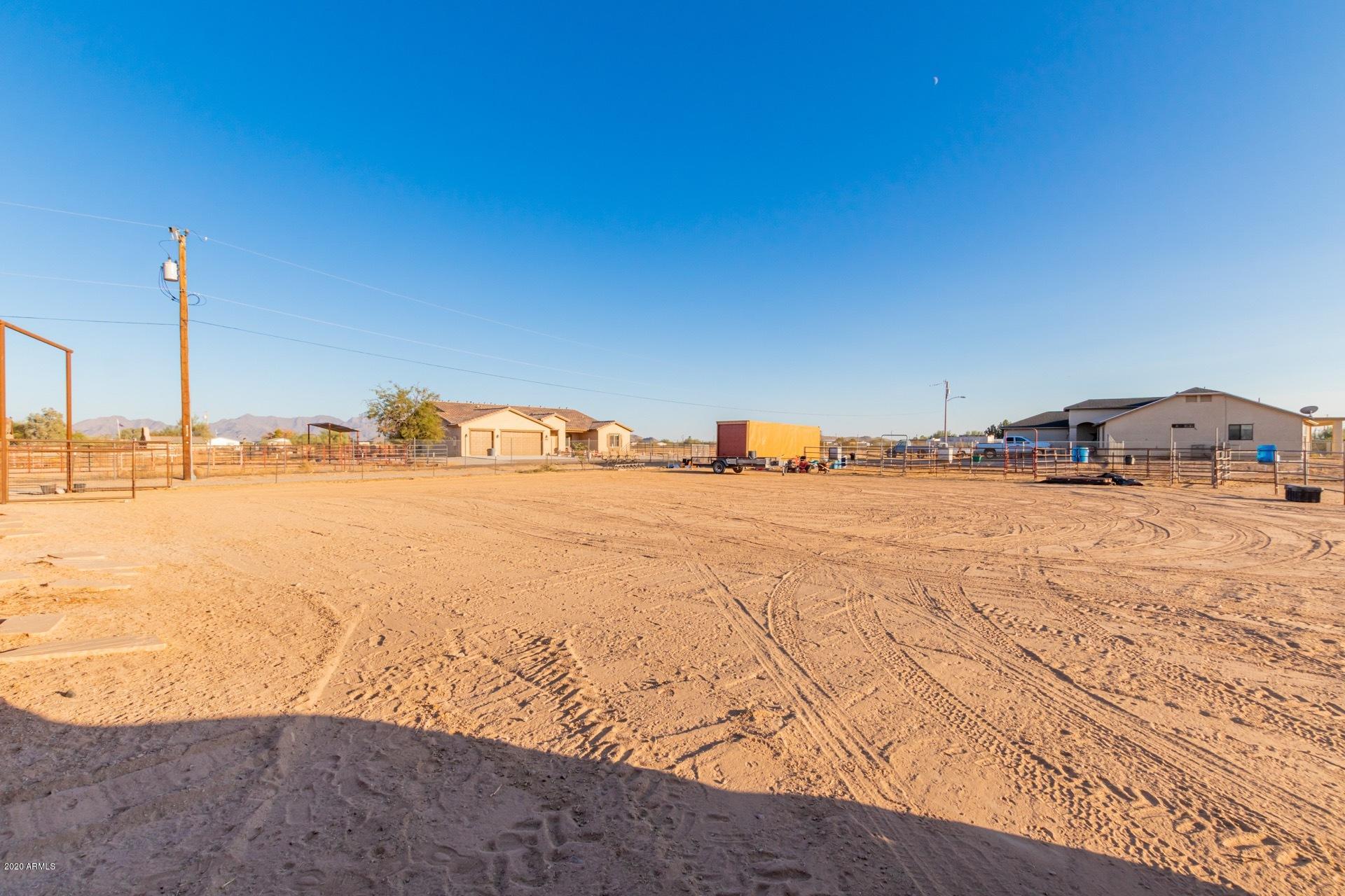20655 West Telegram Path Road Buckeye, AZ 85326 - Photo 43 of 64 arena area