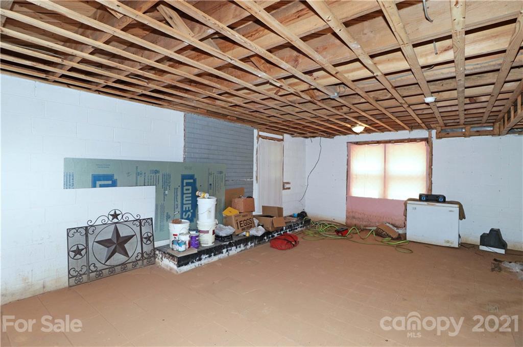 1501 Smith Farm Road Stony Point, NC 28678 - Photo 28 of 38 Gallery Image 28
