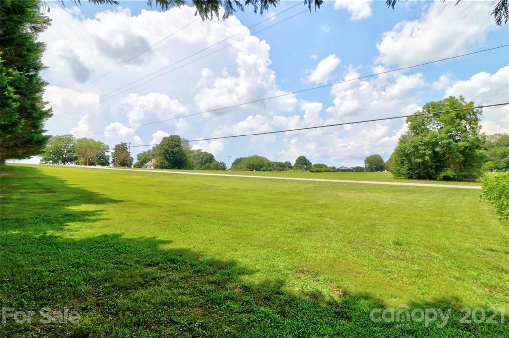 1501 Smith Farm Road Stony Point, NC 28678 - Photo 36 of 38 Gallery Image 36