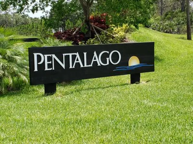 $699,000 | 6351 Southwest Pentalago Place, Palm City, FL 34990
