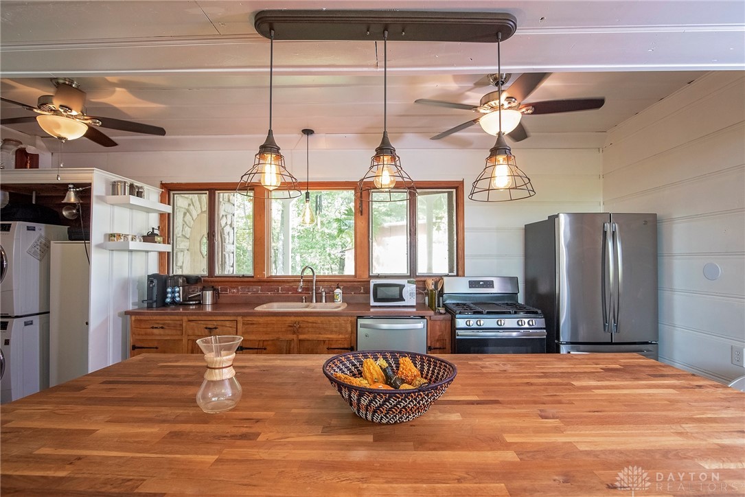 635 South Tecumseh Road Springfield, OH 45506 - Photo 4 of 45