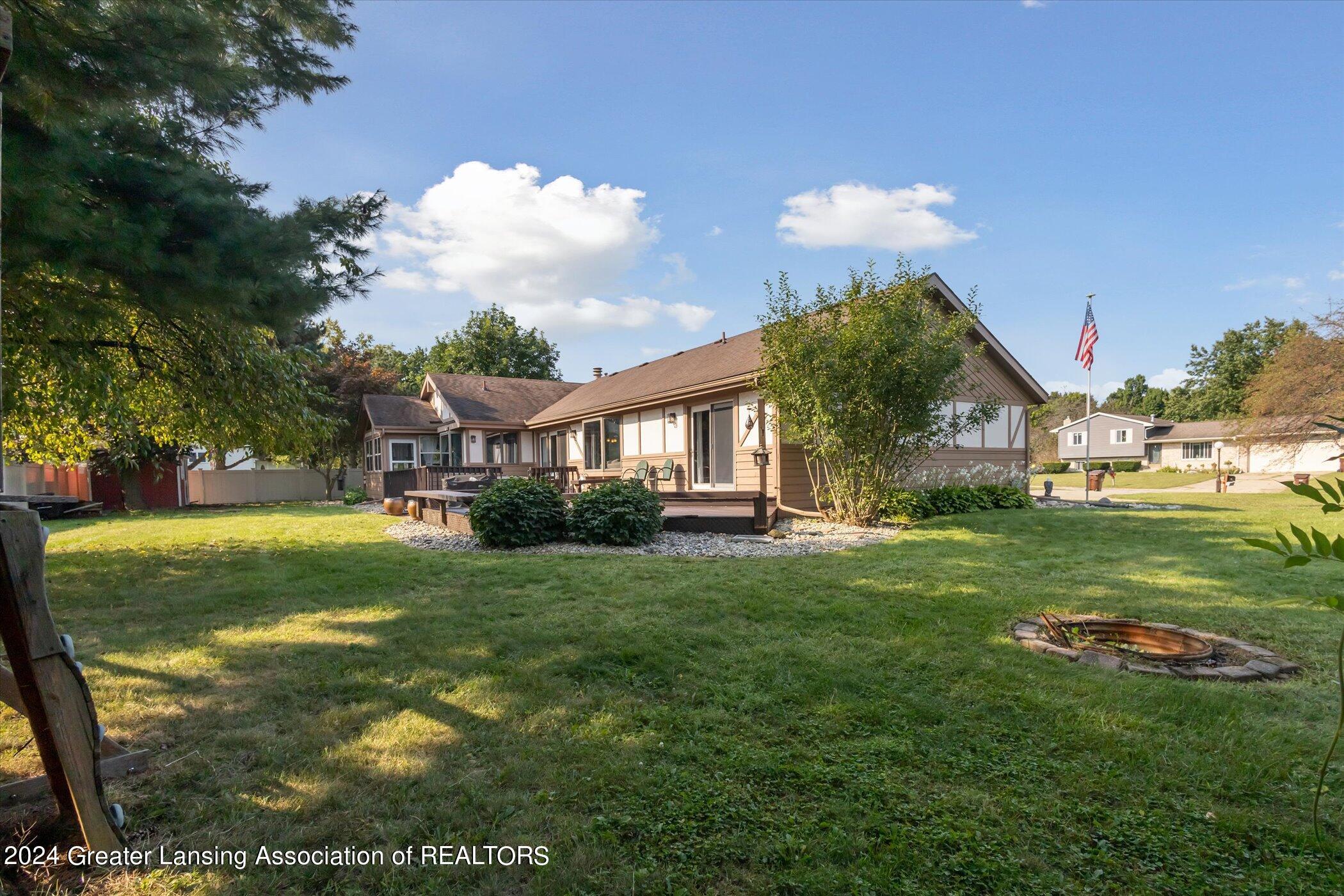 1002 Sheldon Row Charlotte, MI 48813 - Photo 50 of 50 50-1002-Sheldon-Row-Charlotte-MI-48813-W