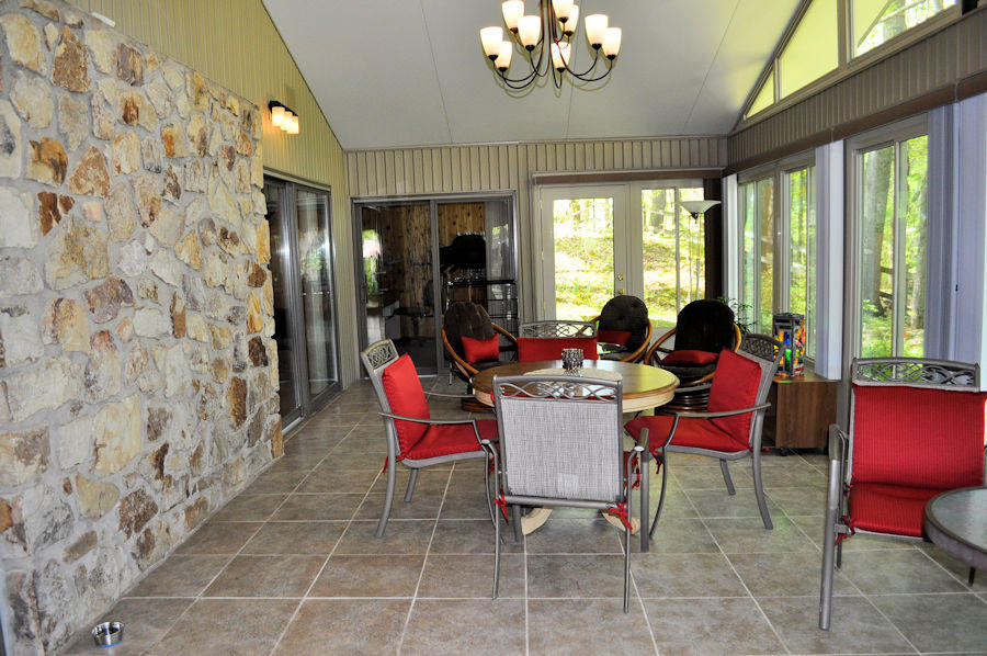 804 South Shiloh Road Seymour, TN 37865 - Photo 27 of 39 sunroom3