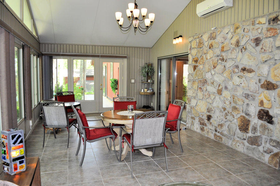 804 South Shiloh Road Seymour, TN 37865 - Photo 31 of 39 sunroom8