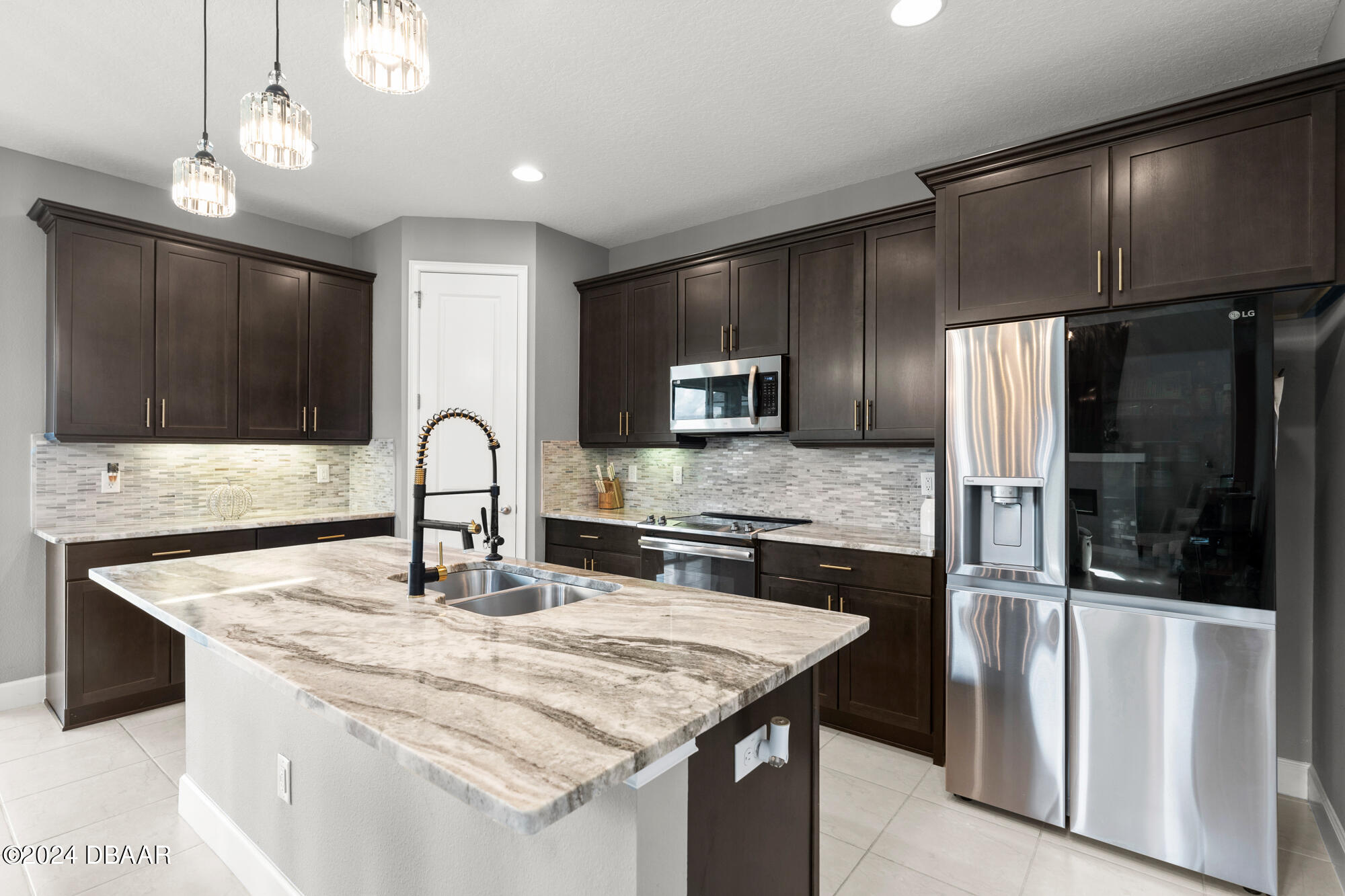 137 Azure Mist Way Daytona Beach, FL 32124 - Photo 18 of 70 31-137 Azure Mist Wy (31 of 54)