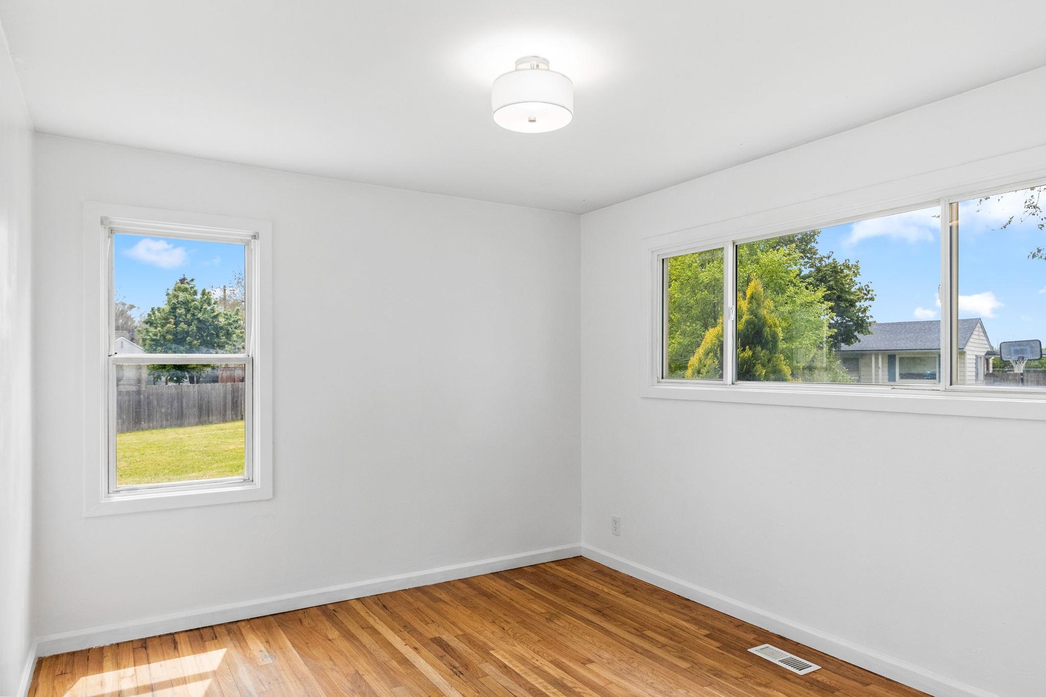 1330 North Lily Road Spokane, WA 99212 - Photo 21 of 49 Gallery Image 21
