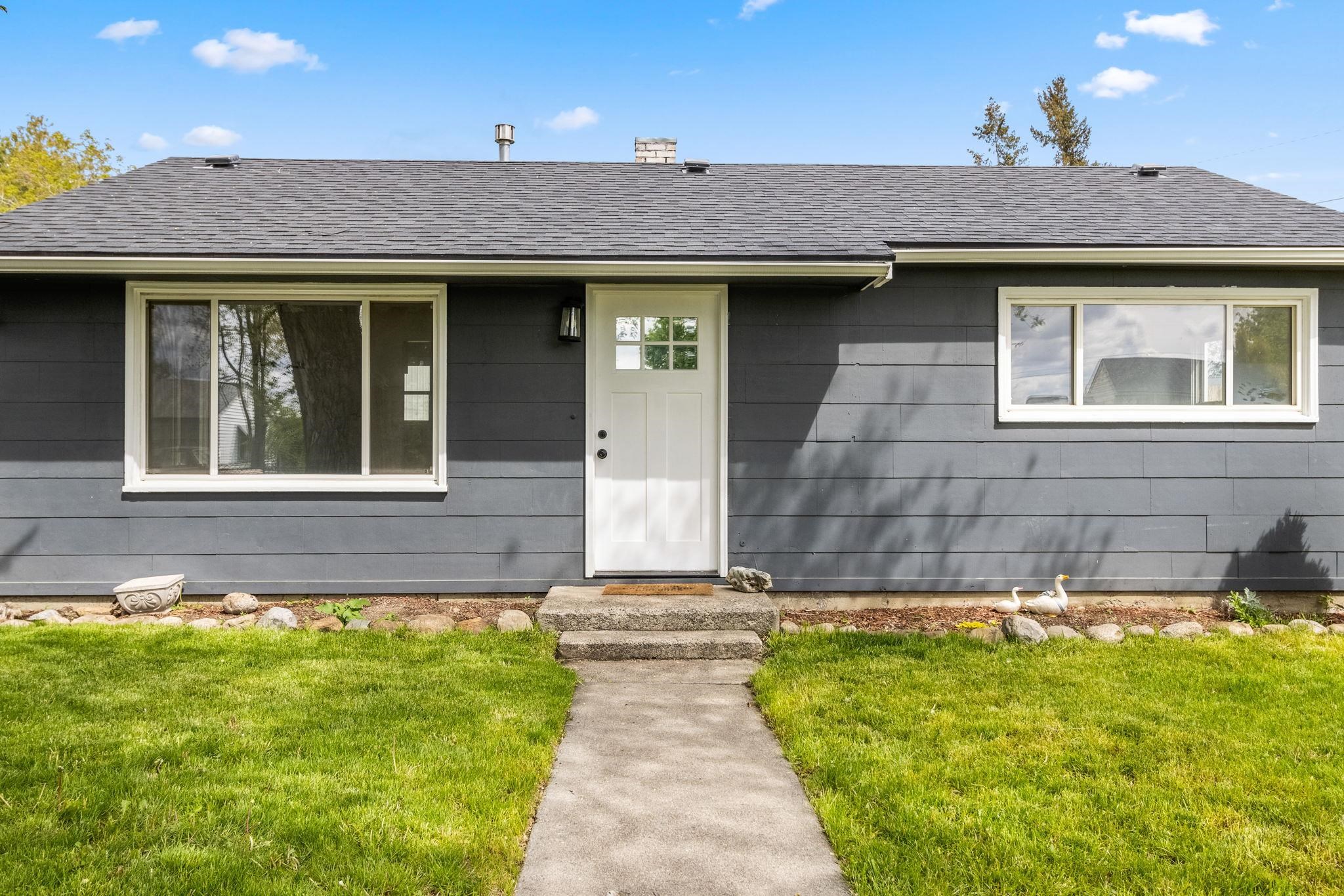 1330 North Lily Road Spokane, WA 99212 - Photo 3 of 49 Gallery Image 3