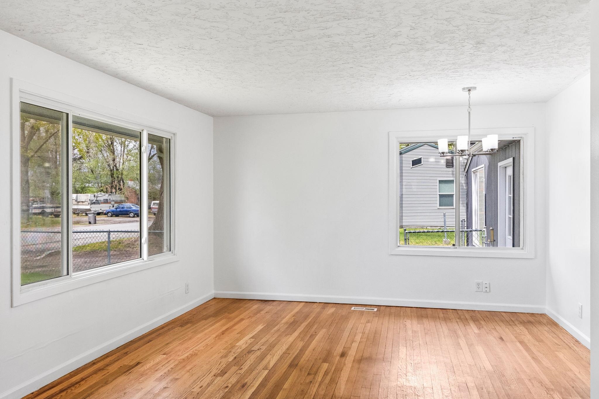 1330 North Lily Road Spokane, WA 99212 - Photo 6 of 49 Gallery Image 6