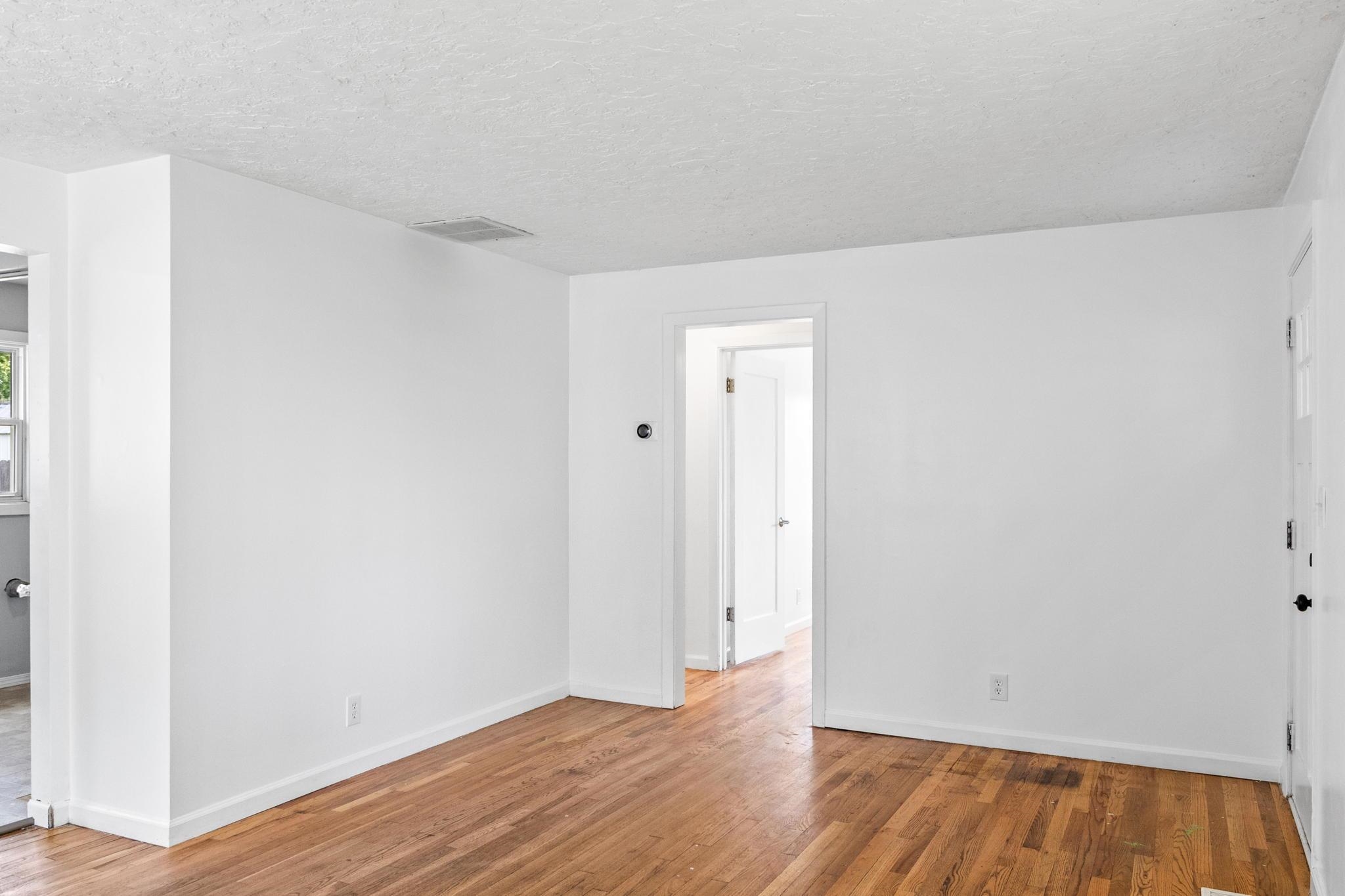 1330 North Lily Road Spokane, WA 99212 - Photo 7 of 49 Gallery Image 7