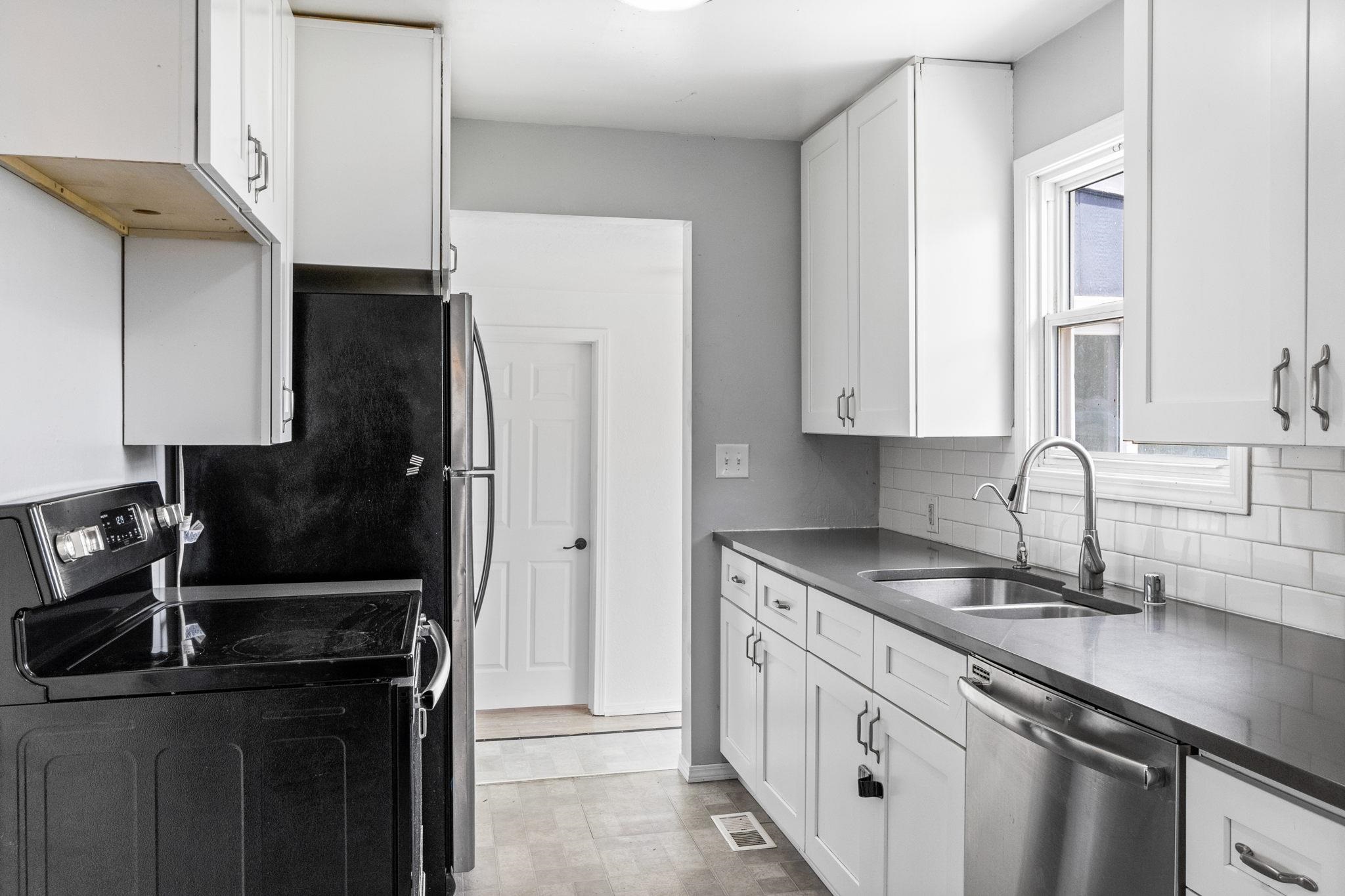 1330 North Lily Road Spokane, WA 99212 - Photo 9 of 49 Gallery Image 9