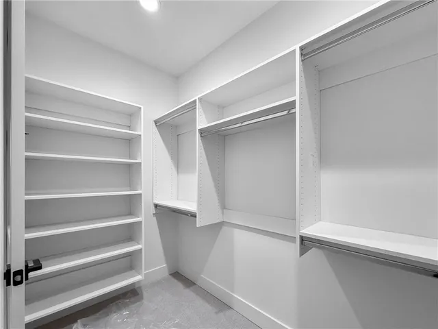 $725,000 | 345 Sugarview Road, Sugar Hill, GA 30518