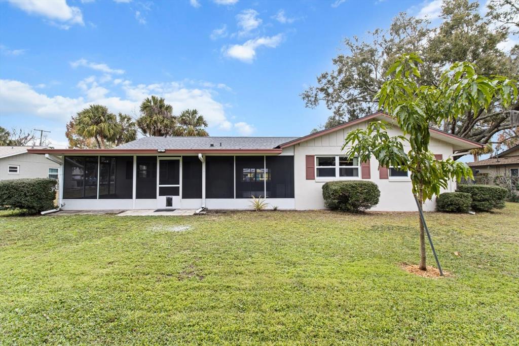 512 Southeast Paradise Point Road Crystal River, FL 34429 - Photo 43 of 63