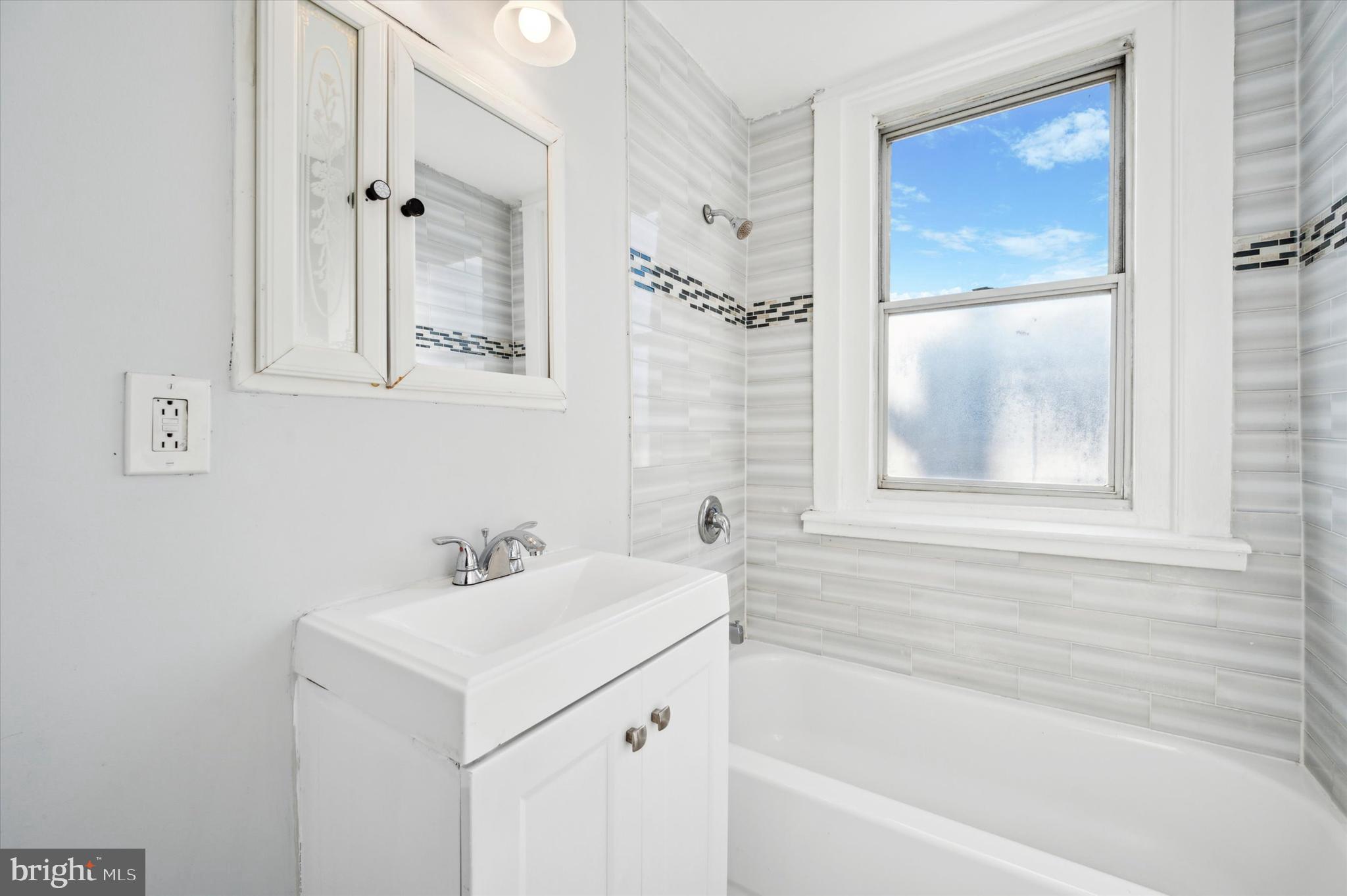 900 Atwood Road Philadelphia, PA 19151 - Photo 20 of 24 Gallery Image 20