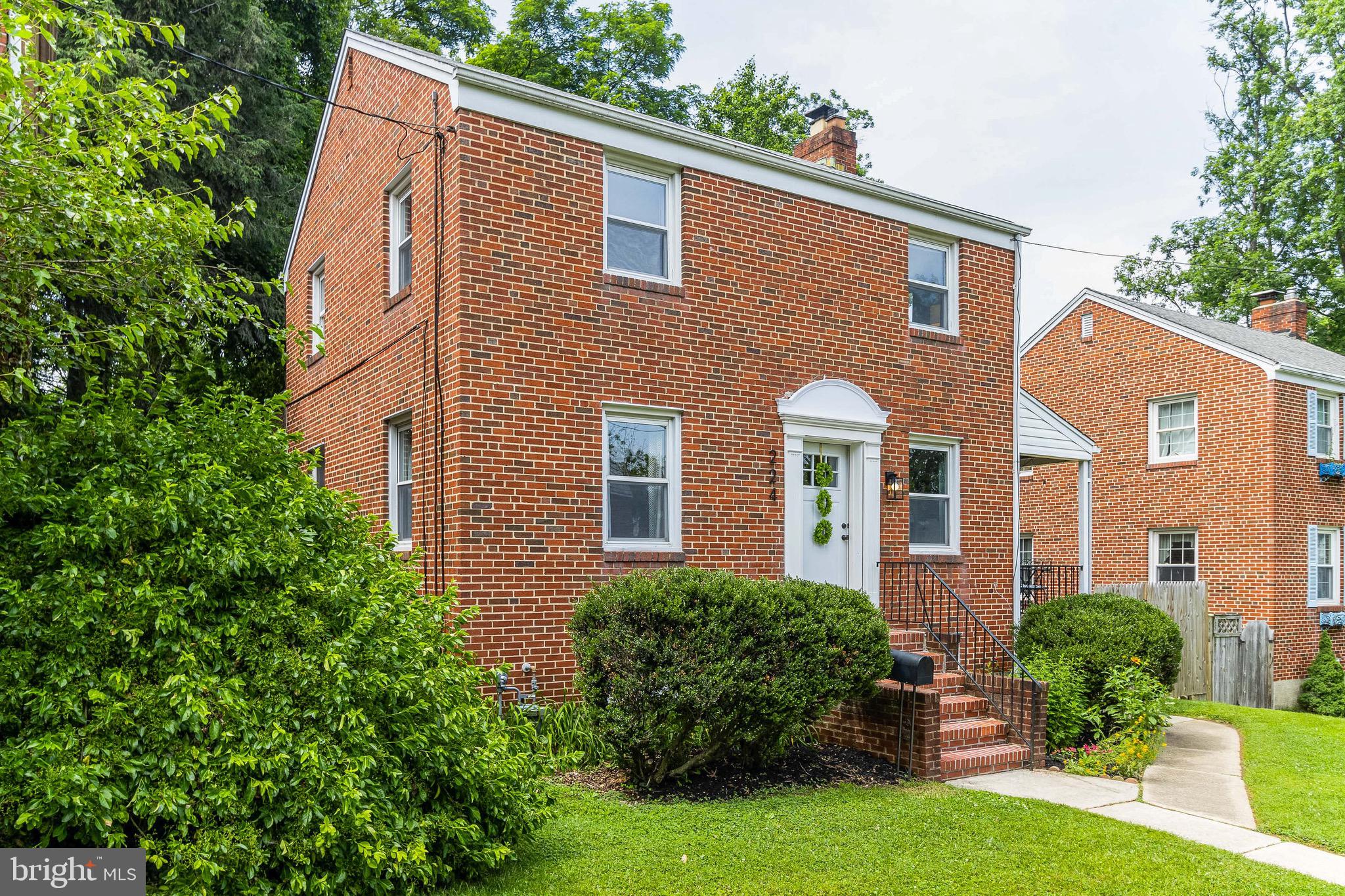 224 Mt De Sales Road Baltimore, MD 21229 - Photo 3 of 51