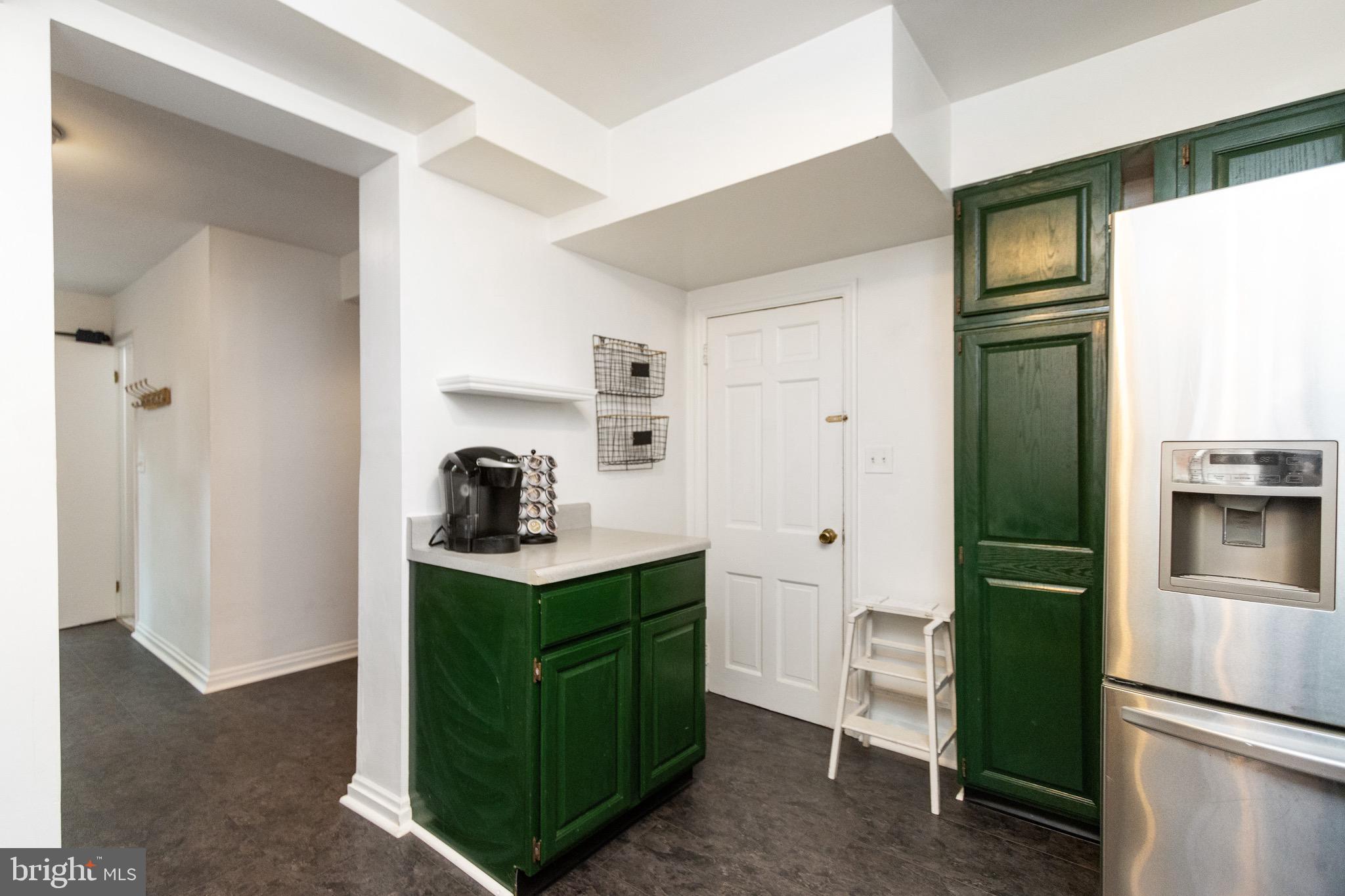 224 Mt De Sales Road Baltimore, MD 21229 - Photo 36 of 51