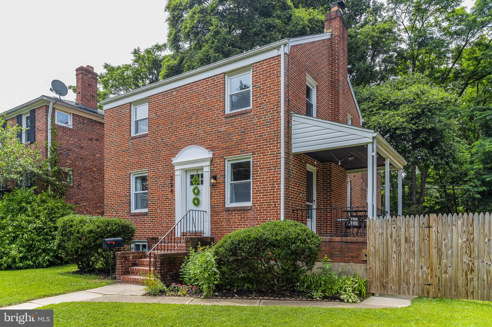 224 Mt De Sales Road Baltimore, MD 21229 - Photo 4 of 51
