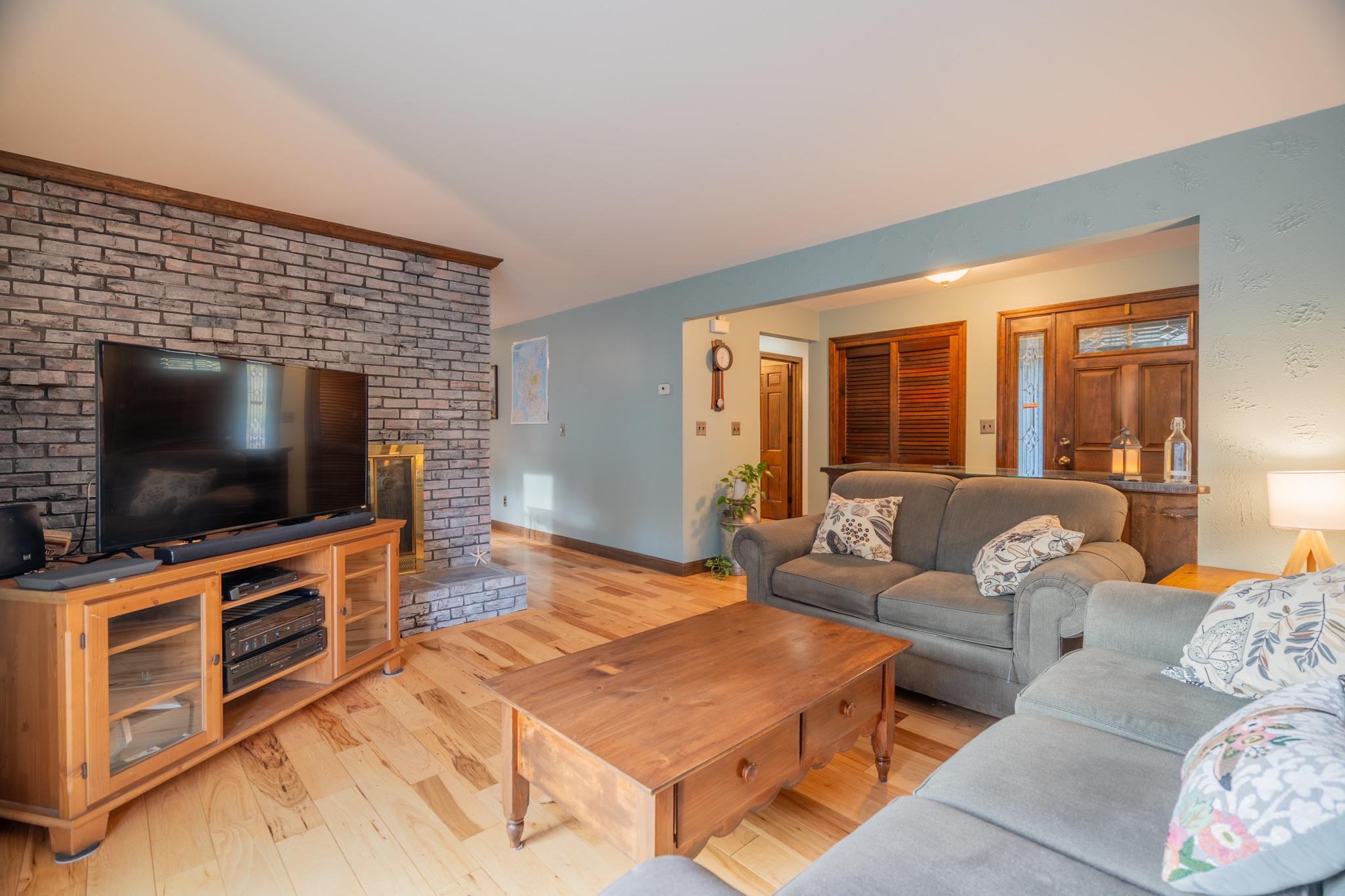 49 Meetinghouse Road Merrimack, NH 03054 - Photo 8 of 26