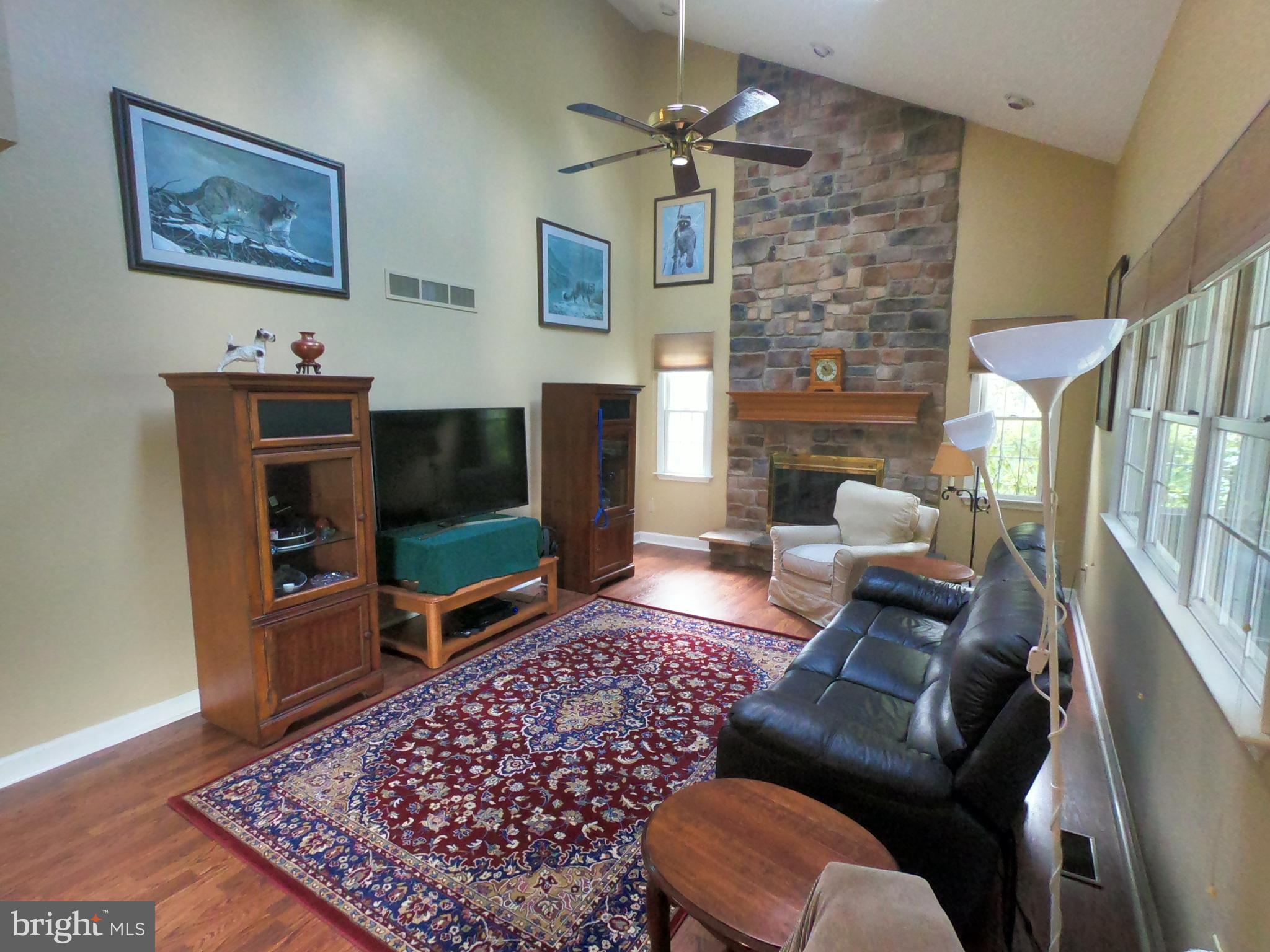 124 Grande Boulevard Sinking Spring, PA 19608 - Photo 14 of 44 Family Room