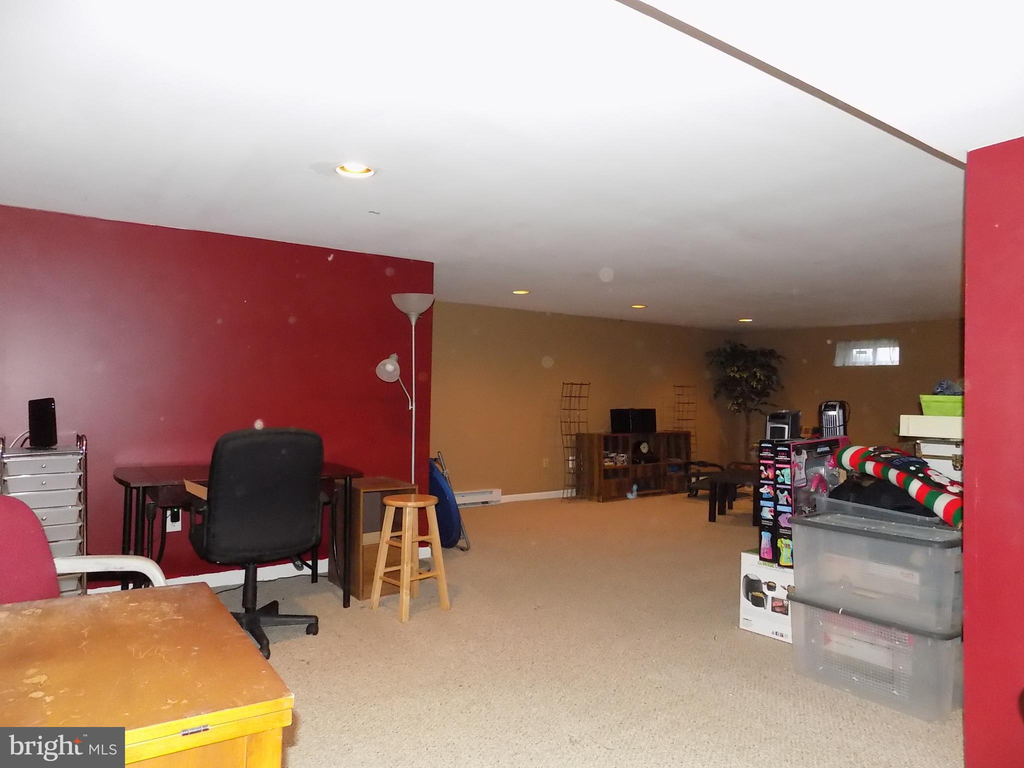 119 Canterbury Road Fairless Hills, PA 19030 - Photo 17 of 25 Gallery Image 17