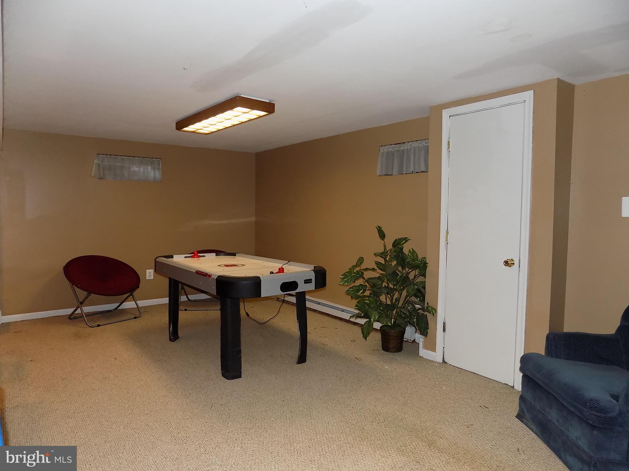 119 Canterbury Road Fairless Hills, PA 19030 - Photo 19 of 25 Gallery Image 19