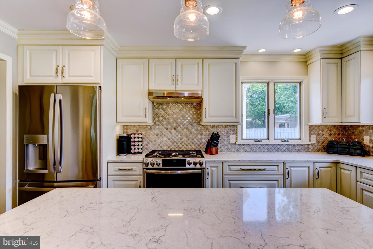 113 Prospect Avenue Hamilton, NJ 08620 - Photo 26 of 67 Kitchen