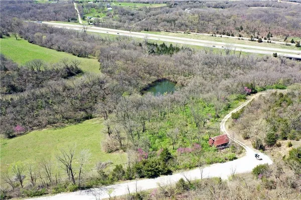 $950,000 | 9817 Hollingsworth Road, Kansas City, KS 66109