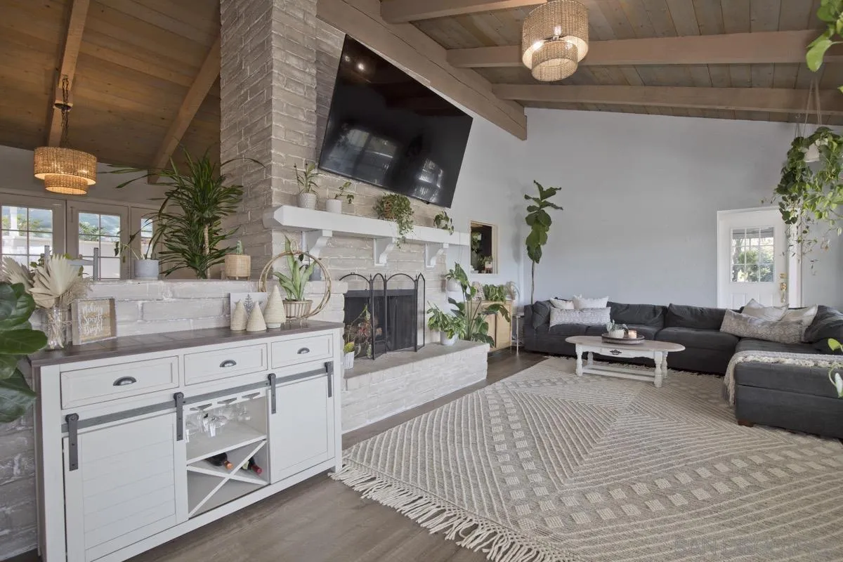 2659 Daisy Lane Fallbrook, CA 92028 - Photo 1 of 28 Gallery Image 1