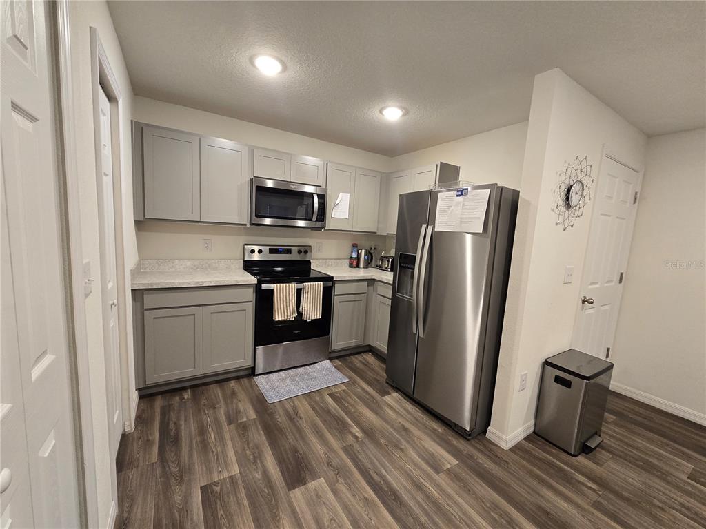 15768 Southwest 19th Avenue Road Ocala, FL 34473 - Photo 4 of 18