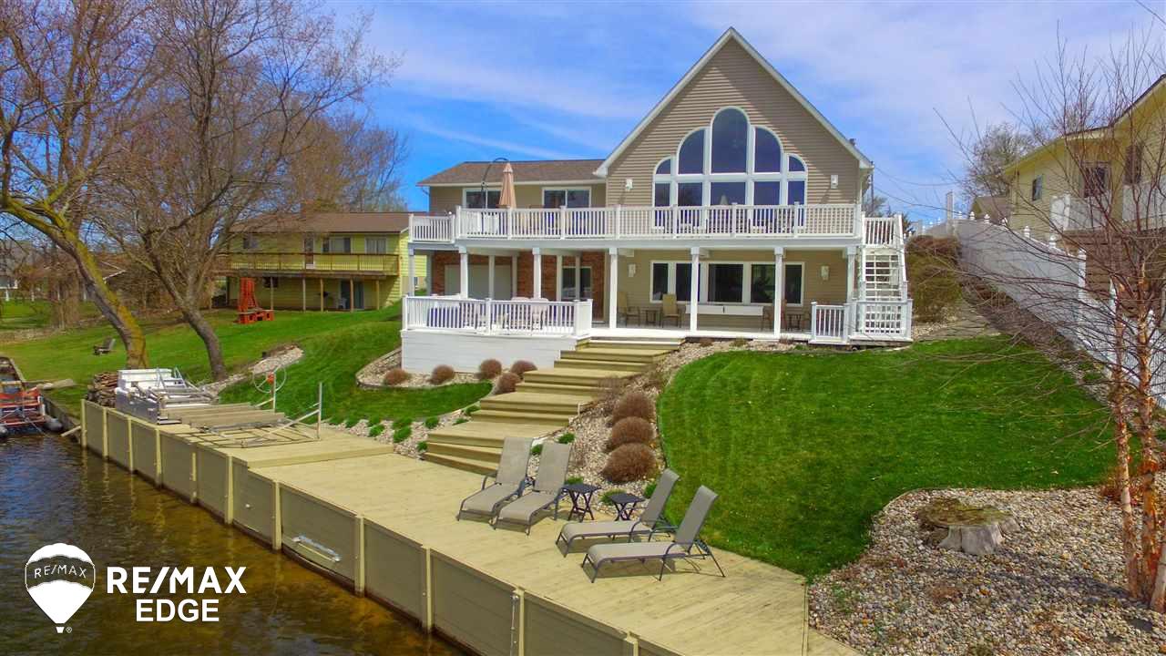 15472 Lobdell Road Linden, MI 48451 - Photo 1 of 49