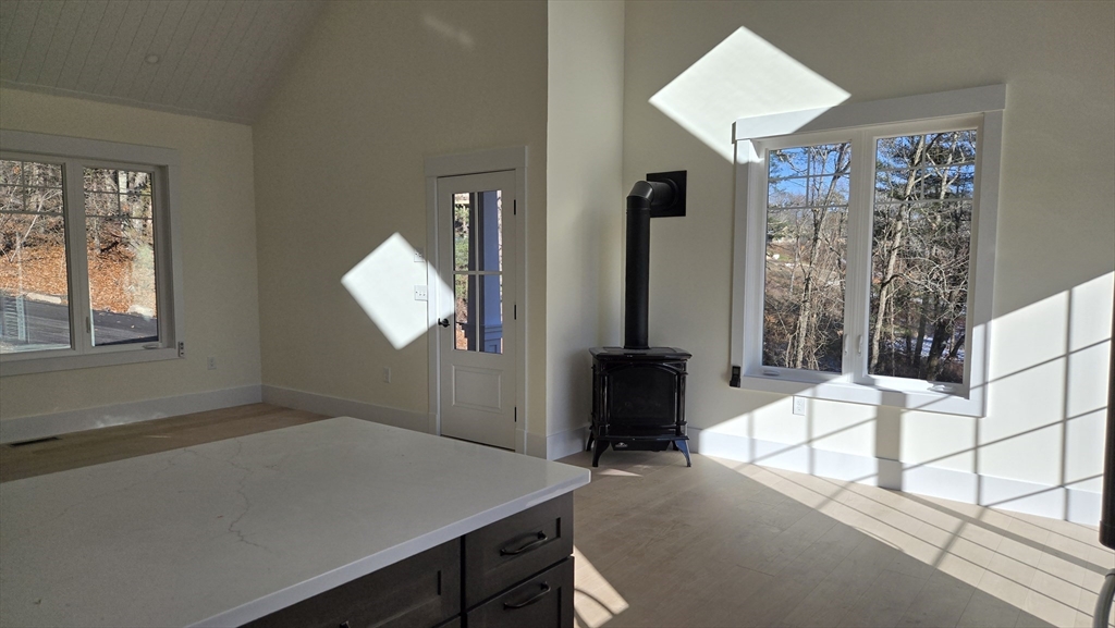 639 East Broadway, Unit A Haverhill, MA 01830 - Photo 5 of 11