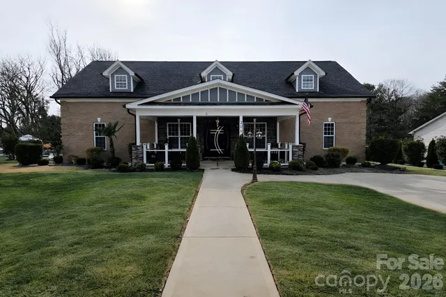 $850,000 | 206 Cedar Drive, Salisbury, NC 28147