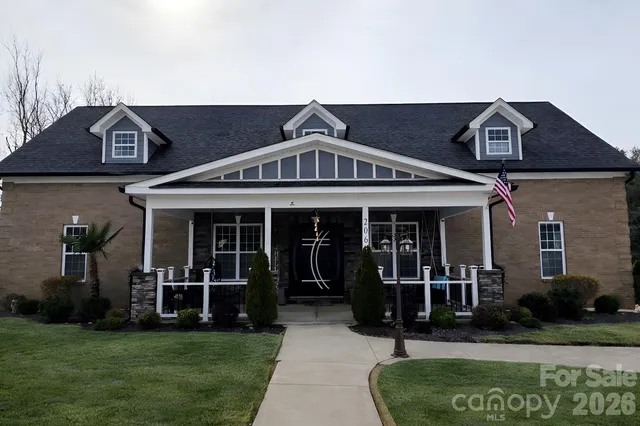 $850,000 | 206 Cedar Drive, Salisbury, NC 28147