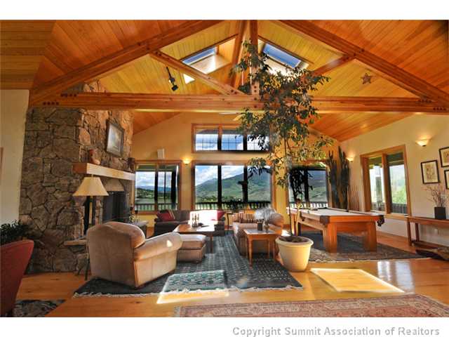 914 South Ruby Road Silverthorne, CO 80498 - Photo 7 of 25 Living Room.