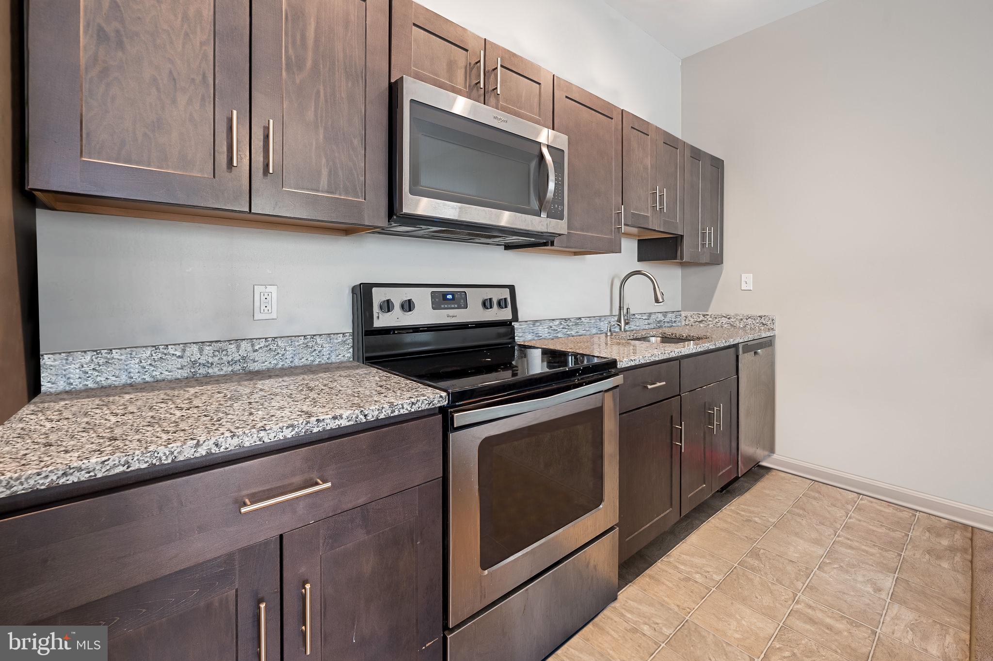 2128 Fleet Street Baltimore, MD 21231 - Photo 26 of 51 Three Bedroom Apartment