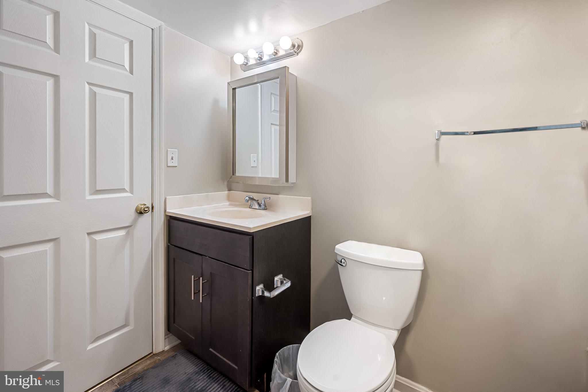 2128 Fleet Street Baltimore, MD 21231 - Photo 31 of 51 Three Bedroom Apartment