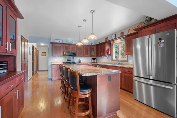 $599,900 | 250 Alpine Drive, Shawano, WI 54166