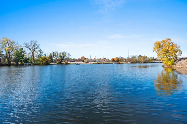 $599,900 | 250 Alpine Drive, Shawano, WI 54166