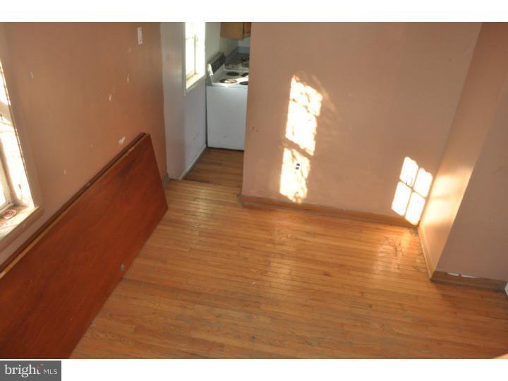 1226 Morgan Road Williamstown, NJ 08094 - Photo 23 of 25 Family Room